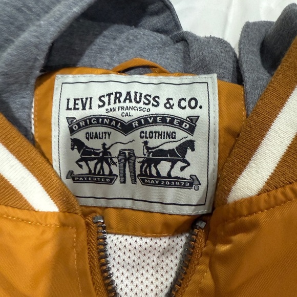 Levi's Brown and White Varsity Jacket - Picture 2 of 4